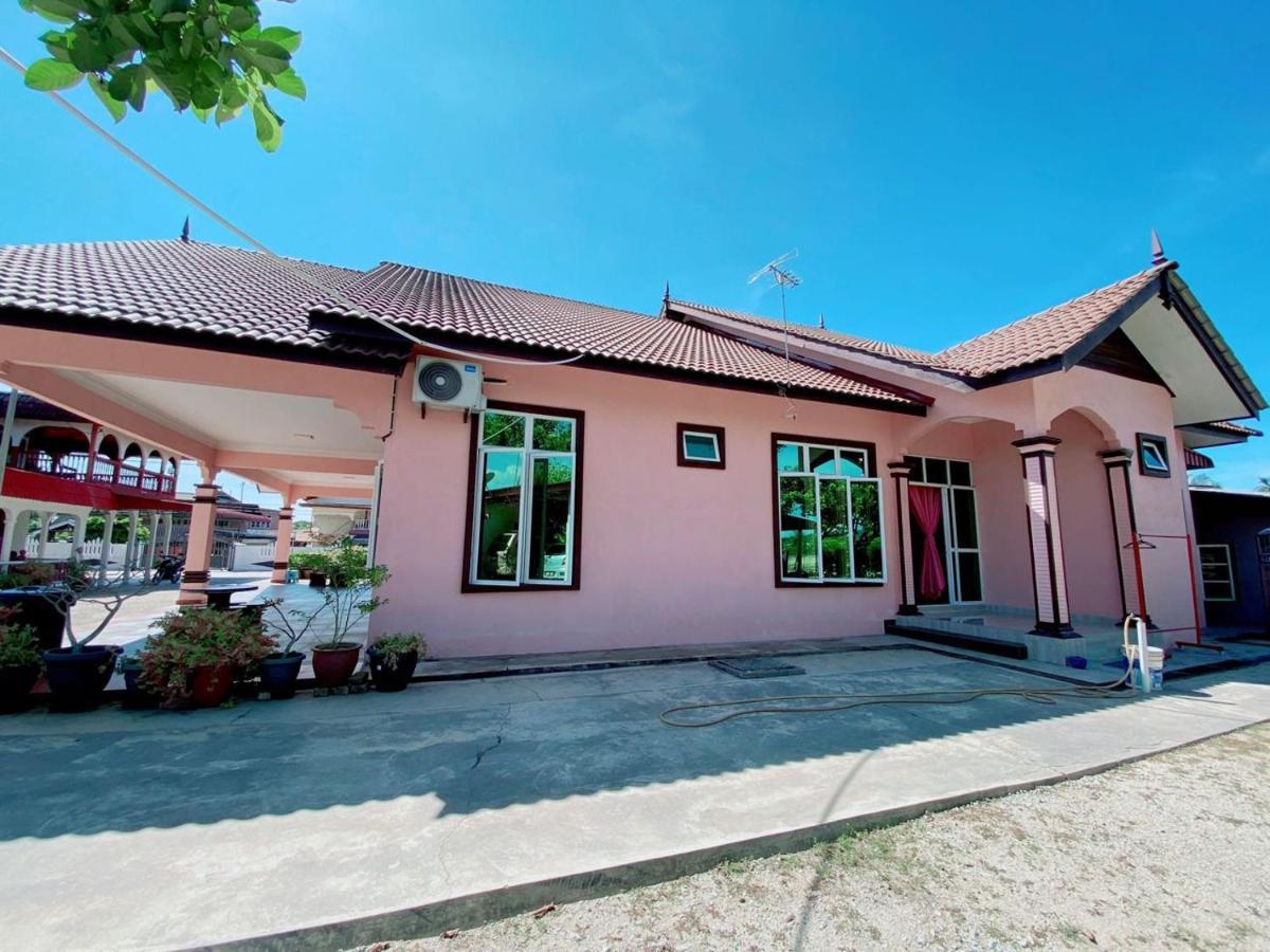 Villa Hellokitty House - Unit 1 Kuala Terengganu Exterior foto
