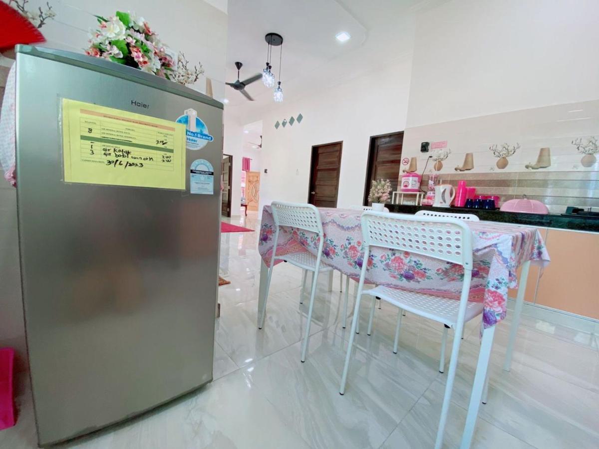 Villa Hellokitty House - Unit 1 Kuala Terengganu Exterior foto
