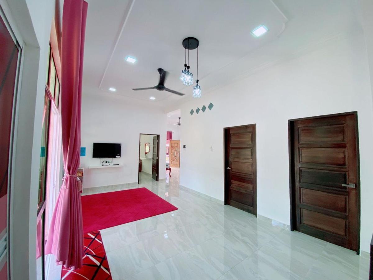 Villa Hellokitty House - Unit 1 Kuala Terengganu Exterior foto